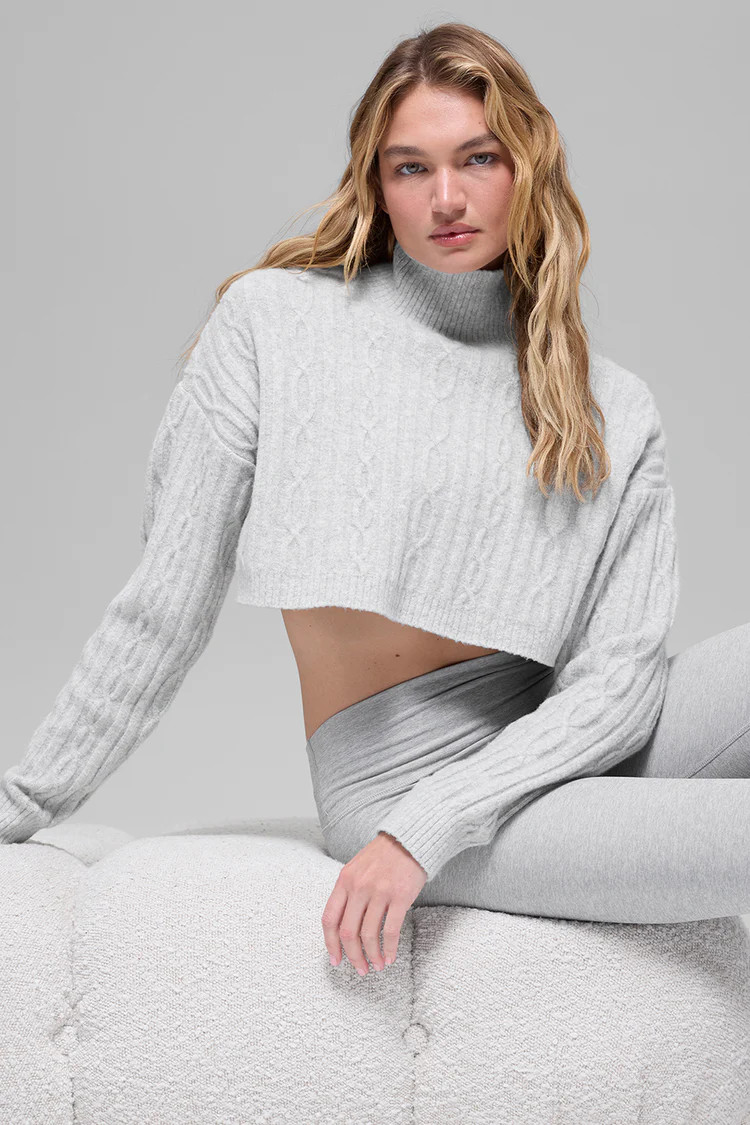 Cable Knit Cropped Winter Bliss Turtleneck Long Sleeve | Alo Yoga