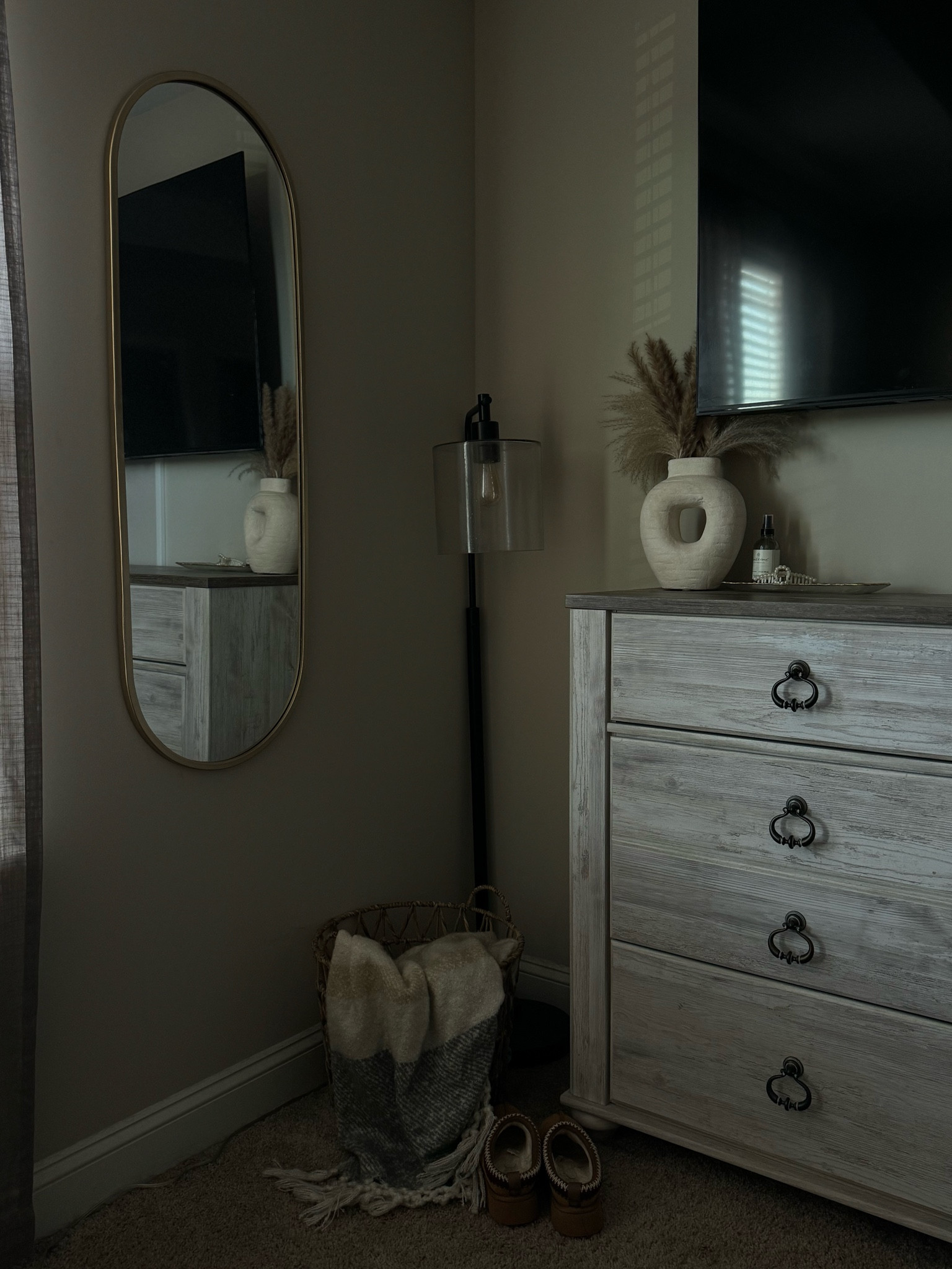 neutral bedroom aesthetic 


#LTKhome #LTKMostLoved #LTKGiftGuide