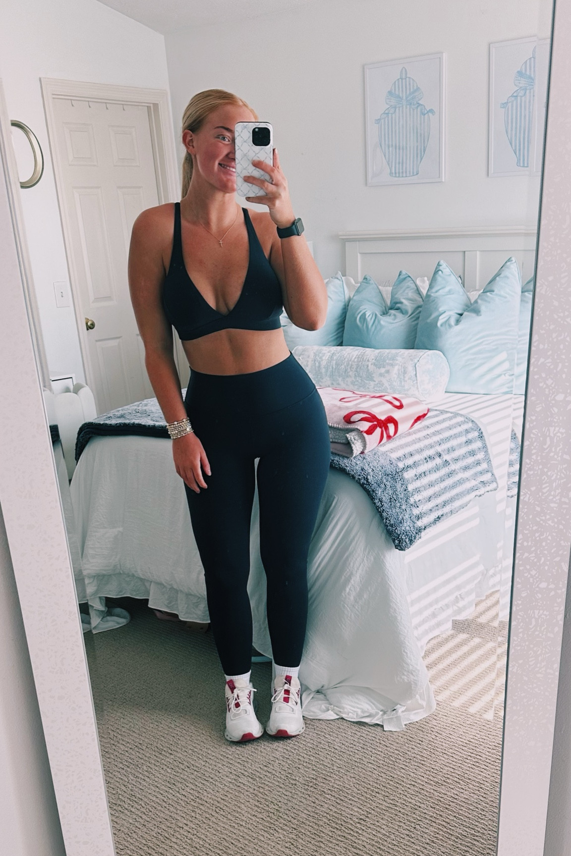 Only the best, CRZ YOGA !! Happy Friday everyone go move your body 🚶‍♀️