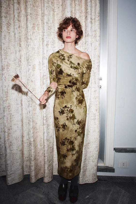 RUCHED FLOCKED DRESS | Zara US