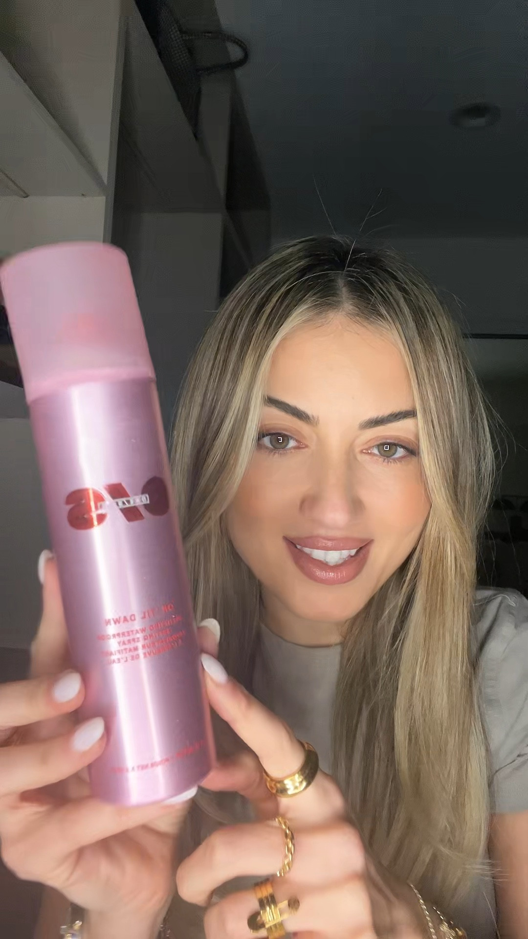 This setting spray by one size is insane  

#LTKbeauty