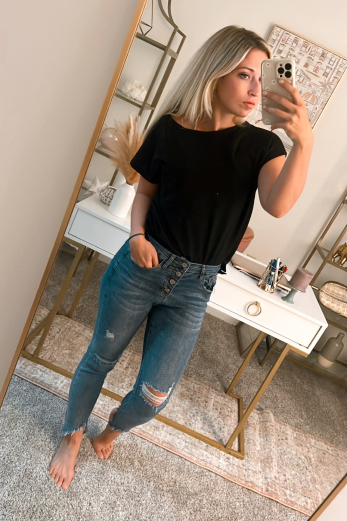 What I wore to the trampoline park with the kids.

#LTKFind #LTKunder50 #LTKstyletip