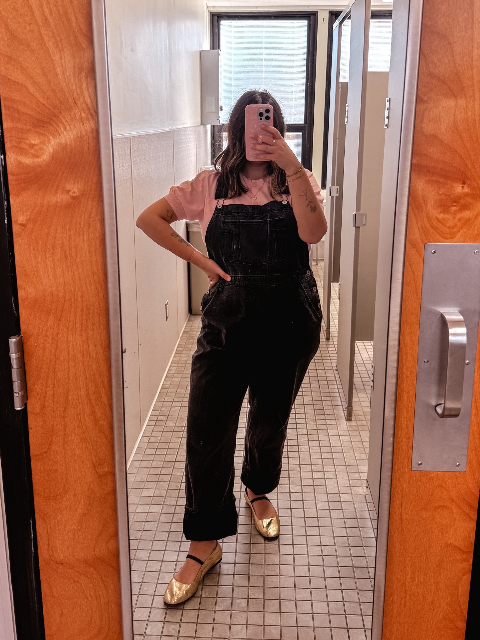 Teacher ootd 

#LTKootd #LTKSeasonal #LTKMidsize