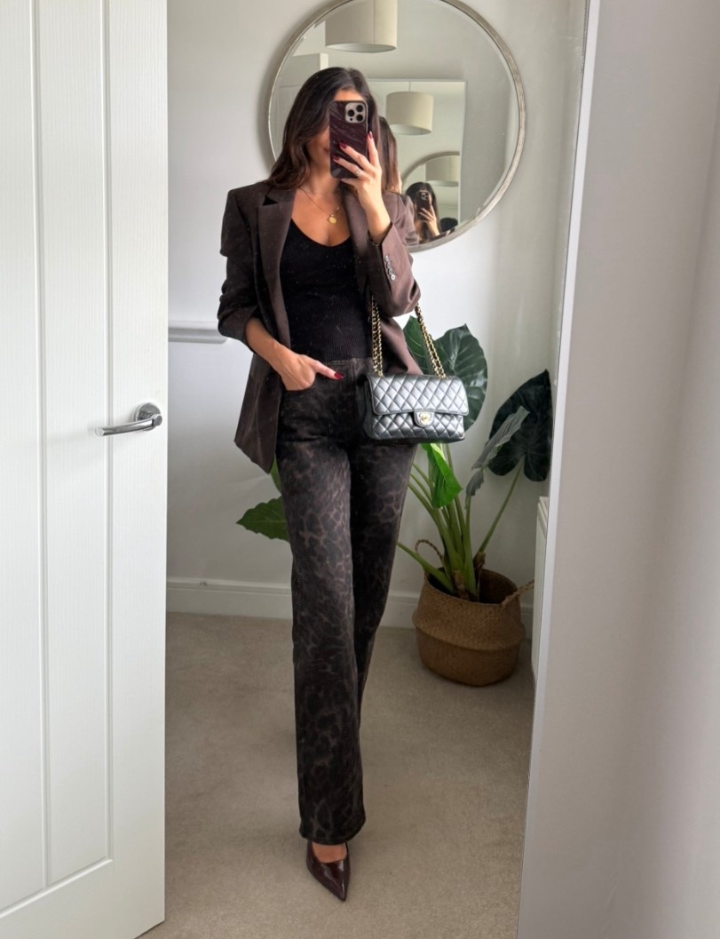 Autumn date night sorted! All the gorgeous browns and a subtle hint of leopard 🍂 #datenight #autumn #dateoutfit 

#LTKdatenight #LTKautumn #LTKjeans