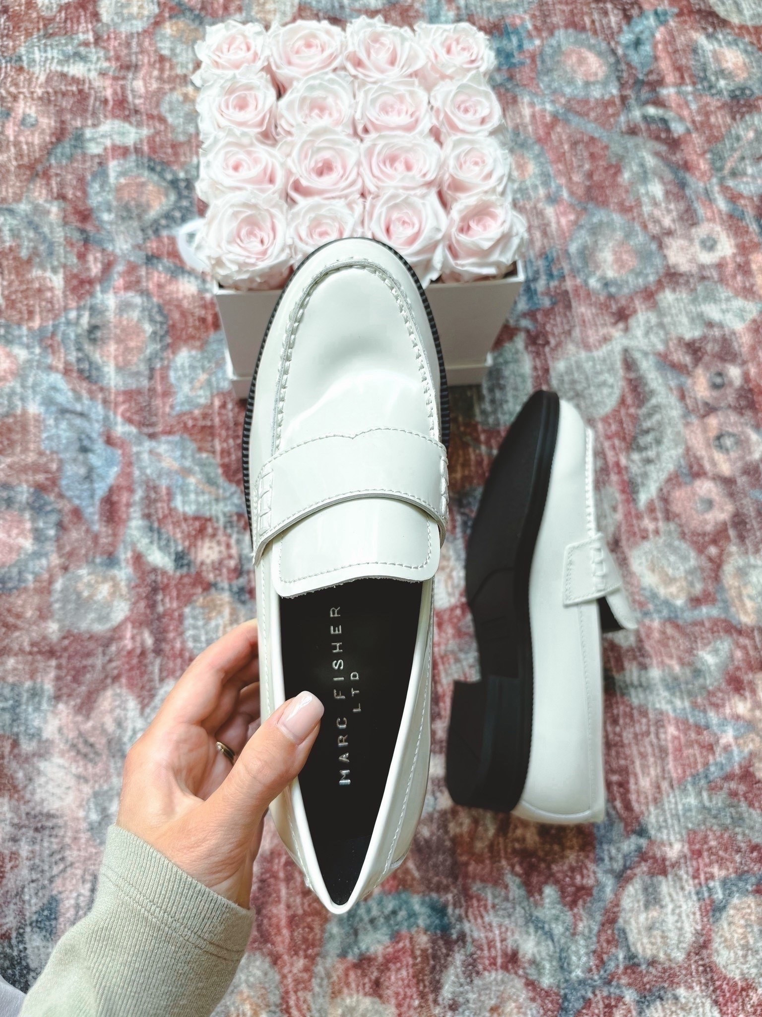 Marc fisher white loafers on sale for Nordstrom anniversary sale!!! The white are SO CHIC for summer with white shorts and white denim!!
 




#LTKFindsUnder100 #LTKStyleTip #LTKSeasonal