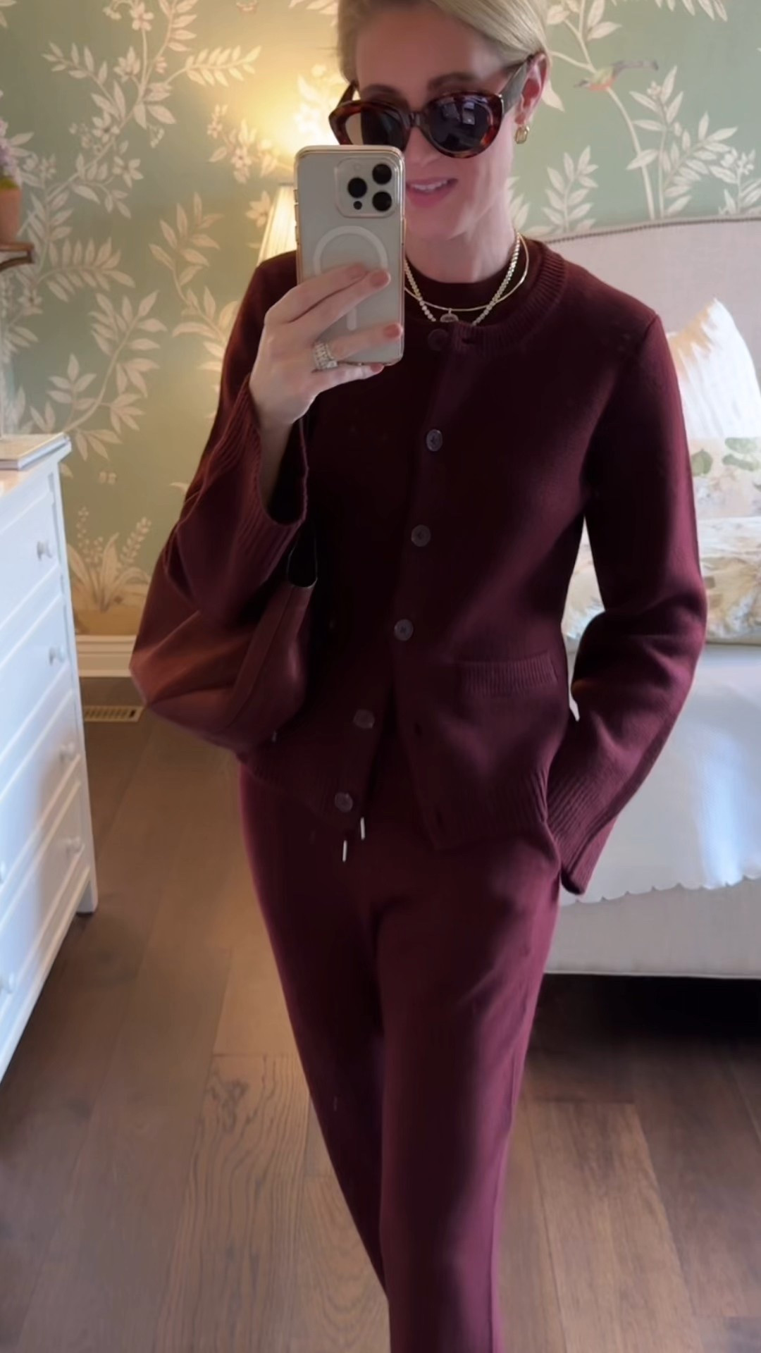 Cozy & CHIC! This is one of the best sets I’ve ever ordered! 

It’s made from Mongolian cashmere and is SO soft! It comes in multiple colors and you can mix and match the pieces with jeans too! 

Comment “Yes please!” to shop all of my @onequince favorites on the @shop.ltk app page! #QuincePartner 

#LTKTravel #LTKHoliday #LTKgrwm