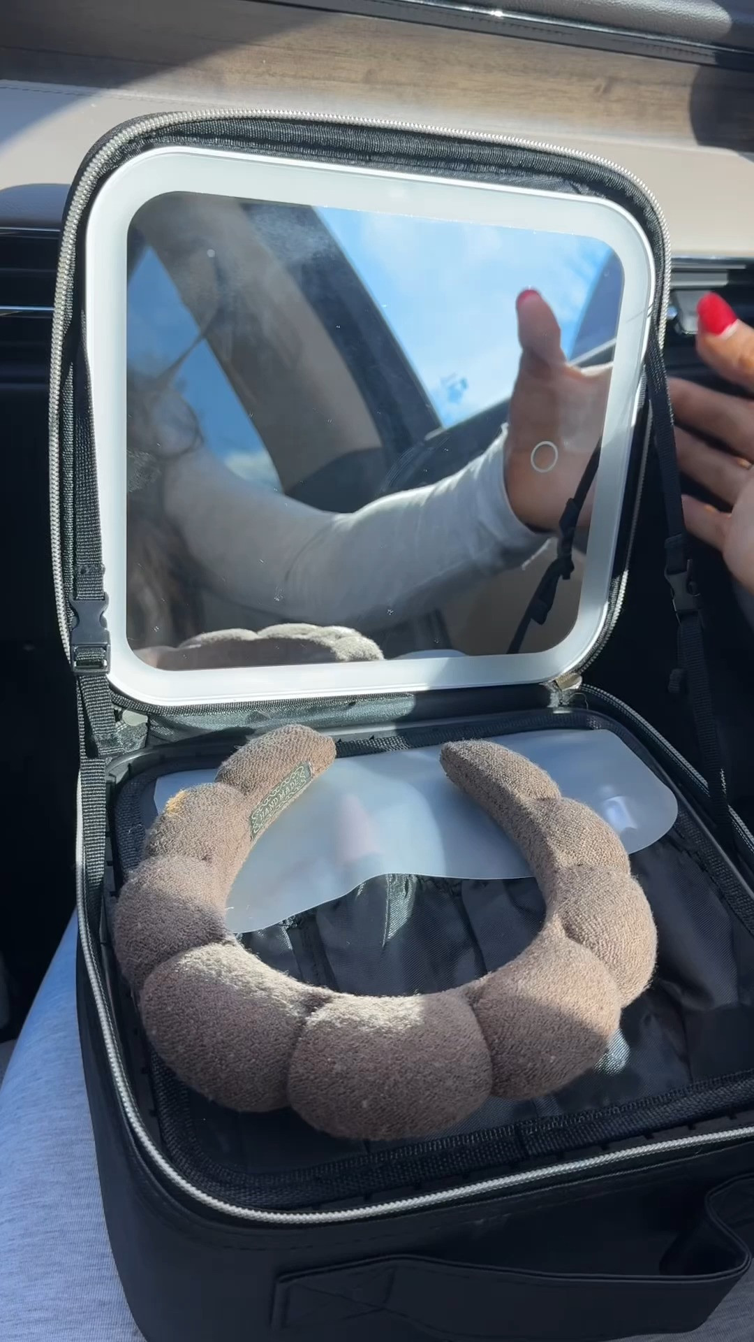 Travel Make-Up Bag---with LIGHTS! 

 #LTKGiftGuide #LTKBeauty #LTKTravel