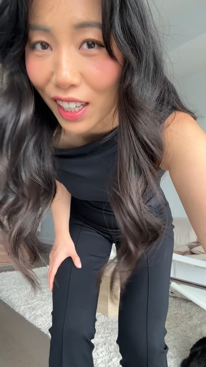 I think I just found the perfect pair of pants for work, going out and everything in between! These are from my fav shapewear brand @Spanx so you know they’re curve enhancing and comfortable! They come in petite, regular and tall lengths and sizes go from XS to 3X!

Remember to use my code “JWXSPANX” for 15% off (excluding sales) and free shipping! 

#SpanxPartner #liketkit