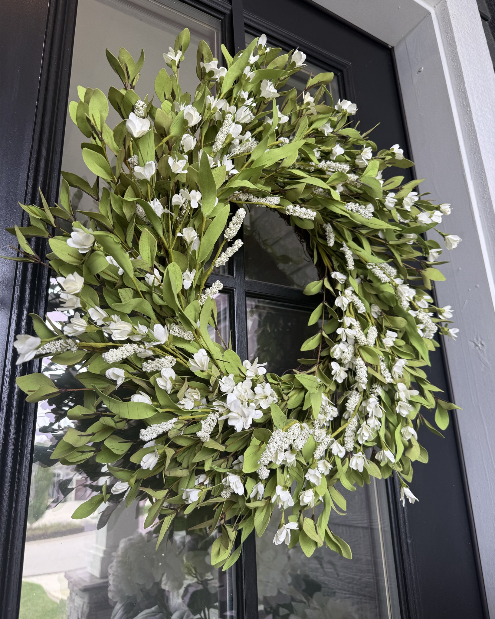 Spring has sprung! These new wreaths give my front door a perfect little pop of texture 😍

They high quality and a great size!

#LTKHome