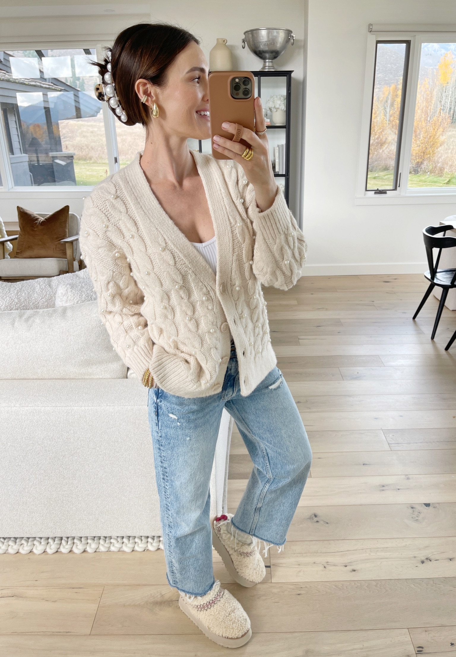 HOME \ casual and cute cozy mom outfit! Pearl cardigan paired with my favorite splurge worthy denim of the season and Sherpa slippers!🫶🏻

Fashion
Winter 

#LTKfindsunder100 #LTKSeasonal