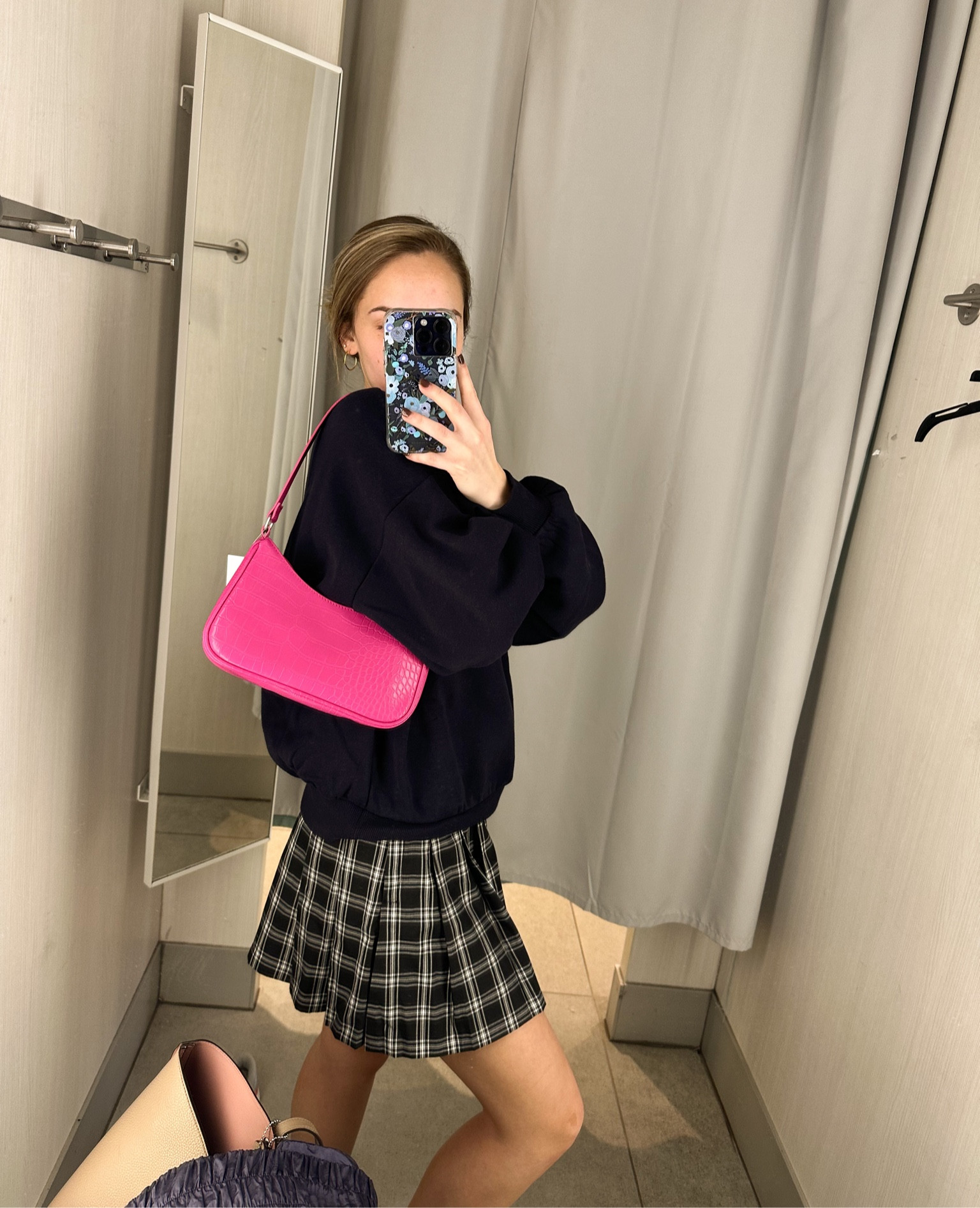 My Rory Gilmore style💕

#LTKstyletip #LTKsalealert #LTKitbag