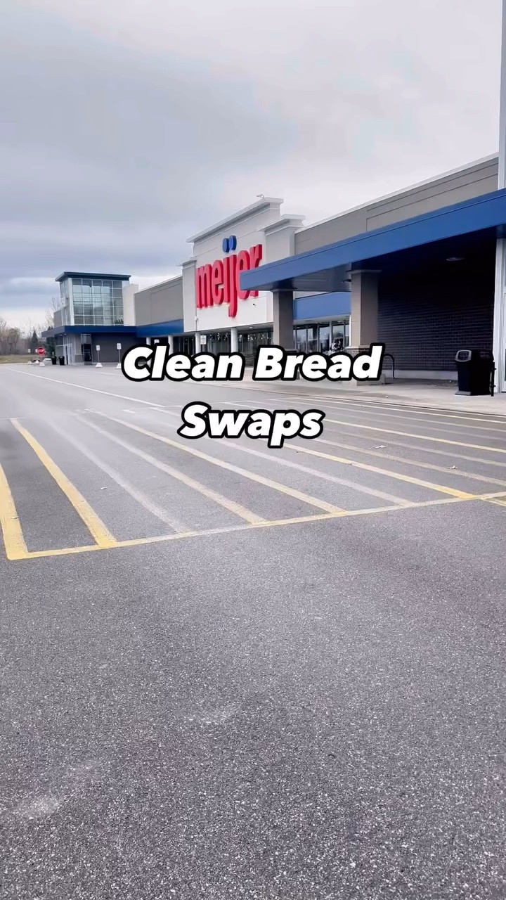 🥖Tap for Swaps🥖

Grocery shopping tips that save you time and give you healthier, cleaner swaps. 

Often at the store we reach for what we know. We don’t have time to sit and read labels. We read to get in and out fast! 

Bread is a staple in most households and we use it all the time! But bread can also be one of the worst items as far as ingredients that you buy weekly. 

Containing so many preservatives, seed oils, and foods, it’s just not a great thing to eat week after week. And these ingredients aren’t necessary. 

Our swaps are clean, simple, much healthier, and taste delicious! 

To get our favs share your favorite bread below and we will send over our short but favorite brands list! 

#groceryshopping 
#healthybread 
#cleanfood 
#healthyliving 
#busyfamilies 
#mealpreplife 
#groceryrun