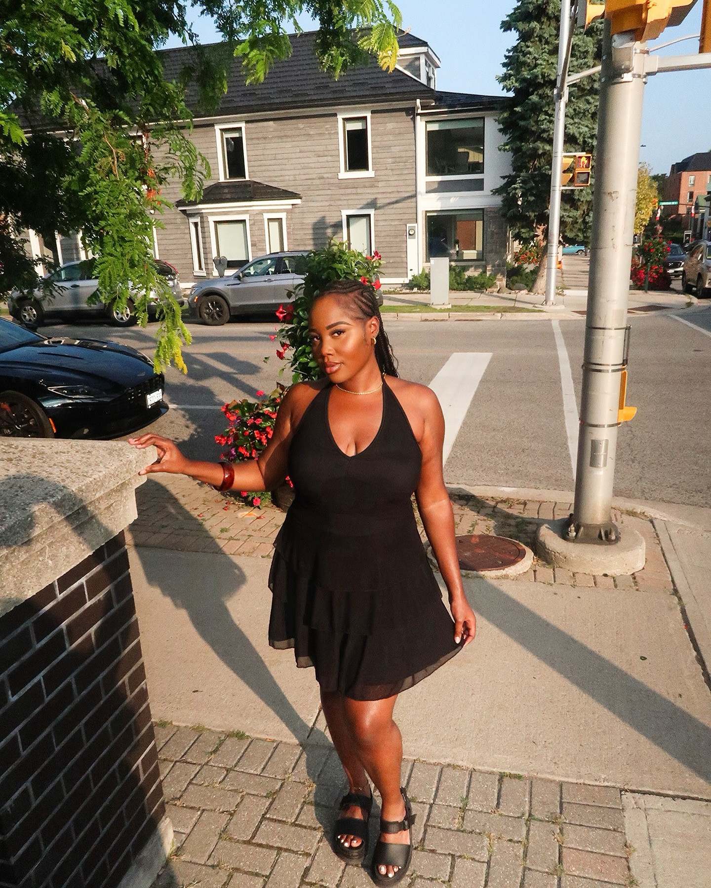 walking my way downtown 🖤  #stylebyemmanuela 

dress: @romwe | use my discount code: ellahhQ3 on @romwe’s website 💋 
.
.
.
#ROMWE #ROMWEpartner #ROMWEBack2school #torontoblogger #torontofashionblogger #torontolife #blackgirlblogger #blackgirlmagic #blackgirlfashion #backtoschool #backtoschooloutfit #oakvilledowntown #downtownoakville

#LTKstyletip #LTKcanada #LTKautumn