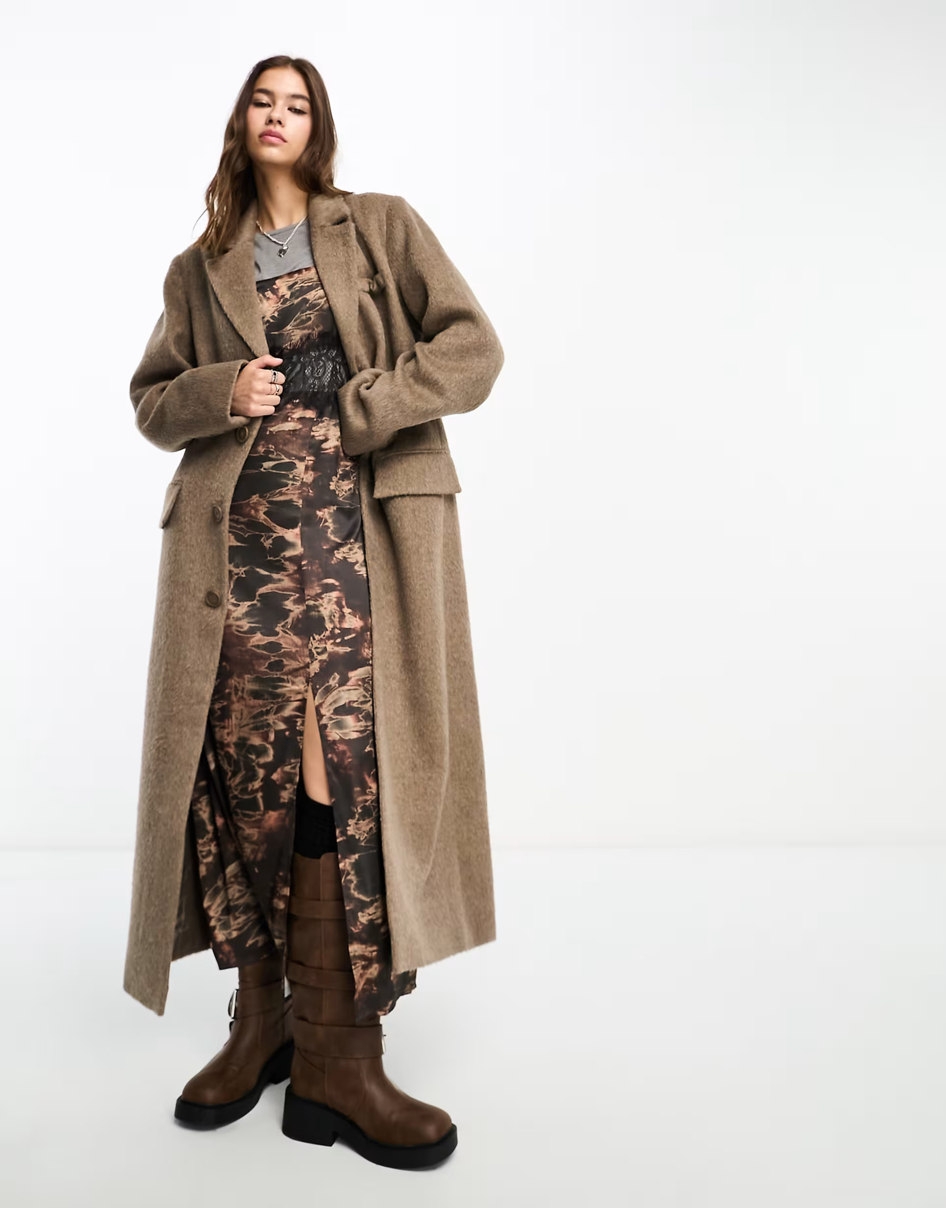 Reclaimed Vintage maxi length duster coat in camel | ASOS (Global)