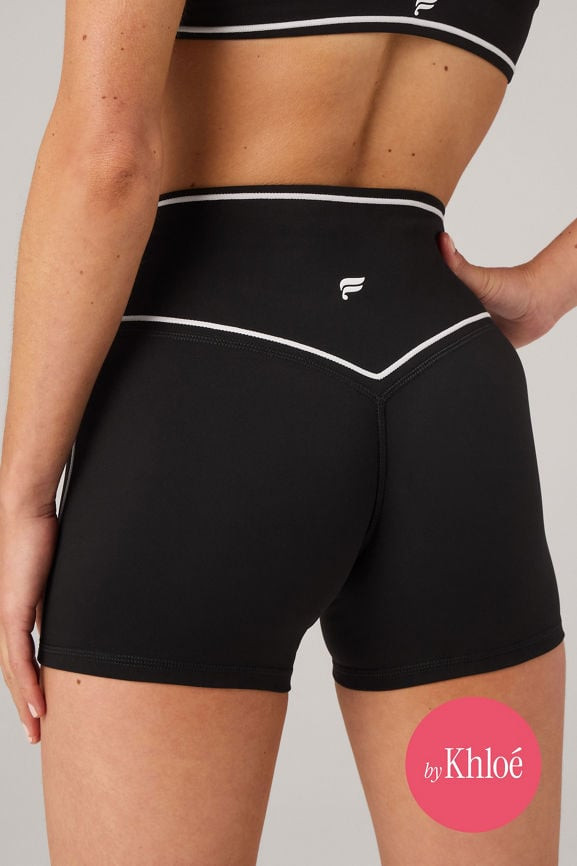 The No-Seam PureLuxe TLC Short 4" | Fabletics Europe