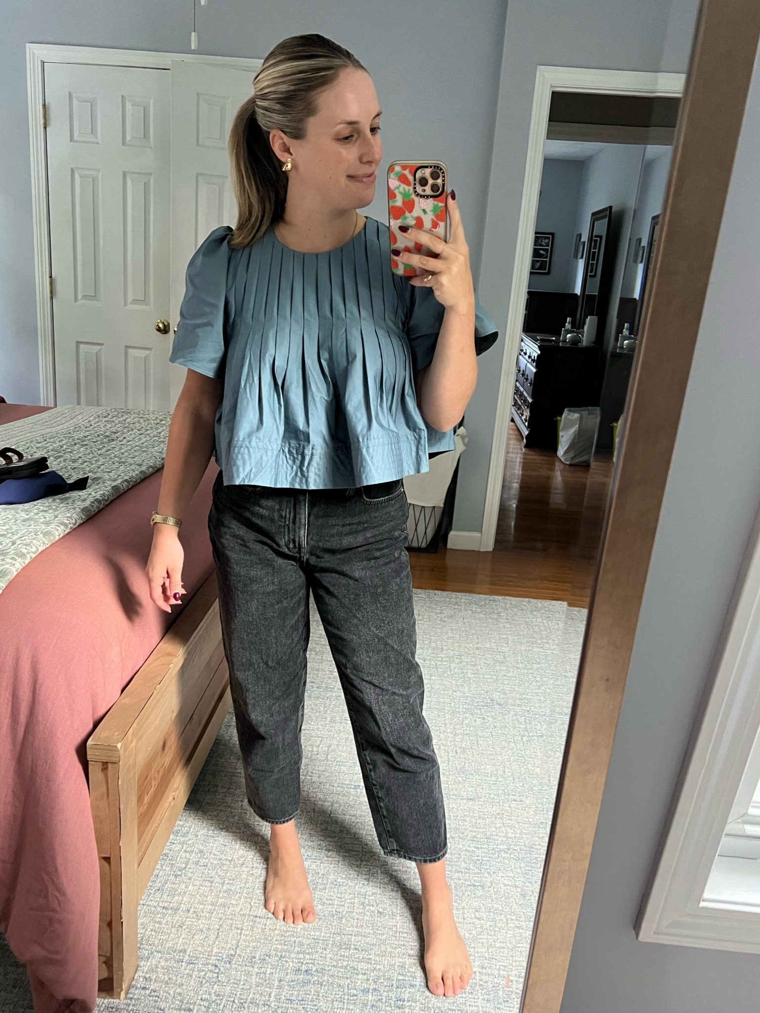 Swing top, pleated top, office, black pants, black jeans, cropped jean, straight leg, sale, work wear, teacher, outfit, casual

#LTKFindsUnder100 #LTKMidsize #LTKFallSale