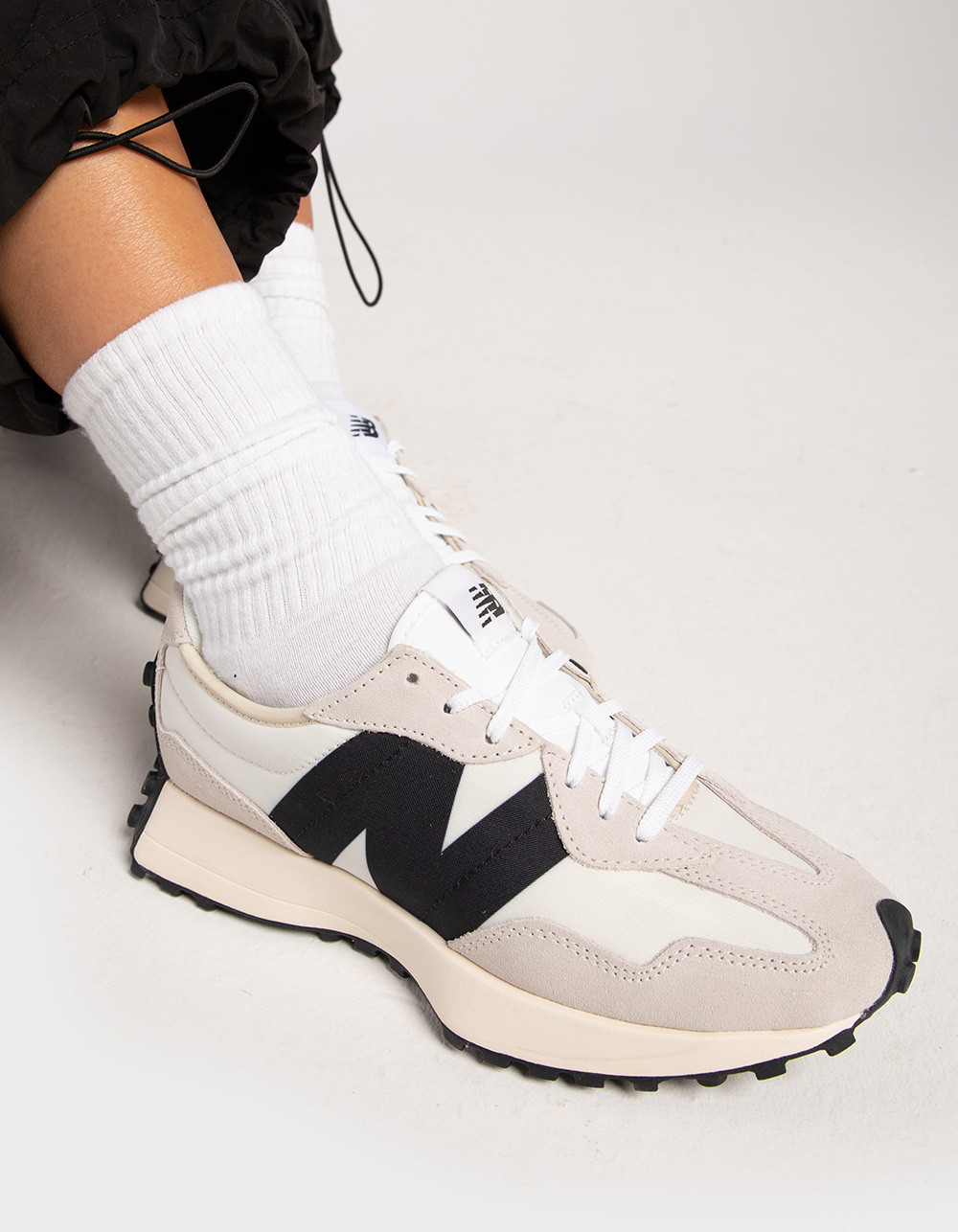 NEW BALANCE 327 Womens Shoes | Tillys