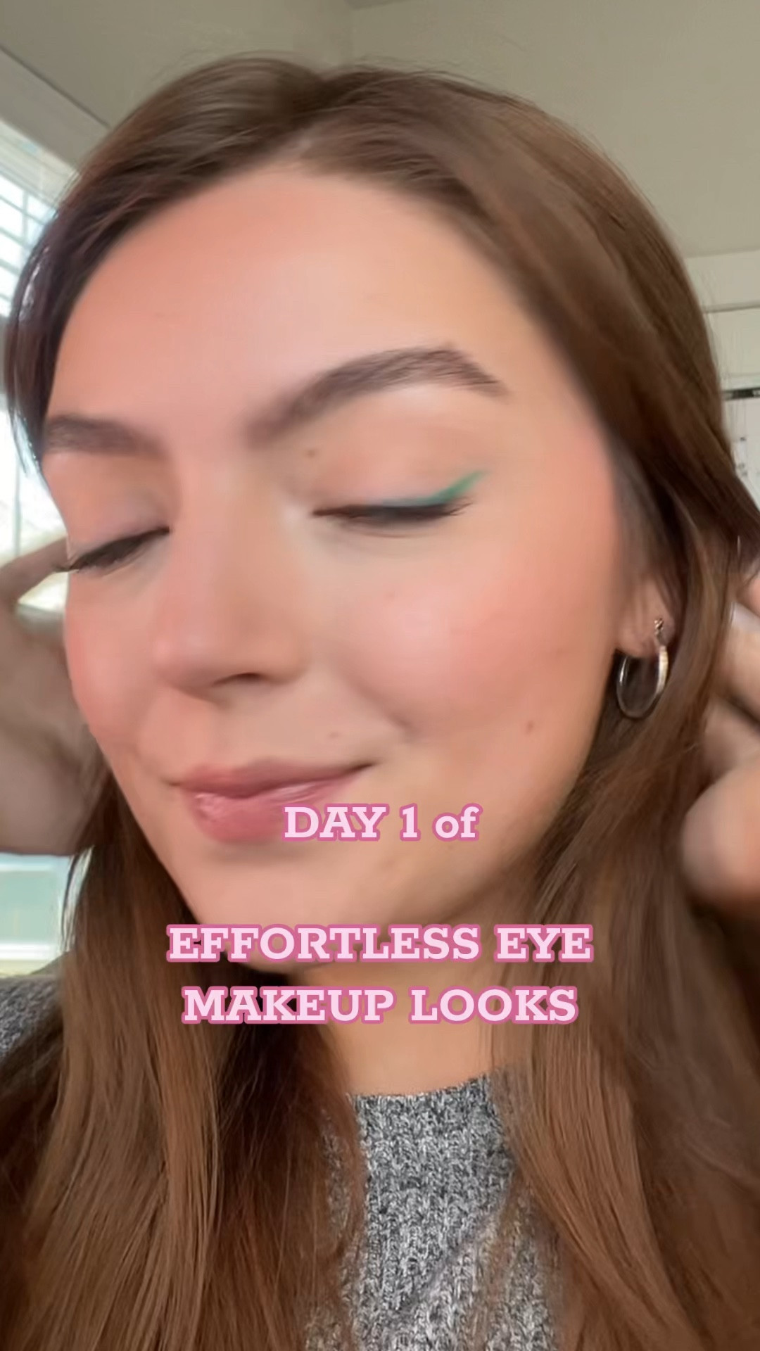 Sometimes we just wanna feel CUTE but not spend too much time doing it ☺️🎀 

If youre looking for more easy eyeshadow looks, everyday makeup ideas, simple makeup looks, or natural makeup youve found the right place 🫶🏼  

My goal is always to use what we already have, keep it simple and approachable, and ON BUDGET, while expressing our creativity and feeling CUTE doing it ☺️ 

Tips for success: 
1. Use distilled water or hypochlorous acid spray to dampen and LET THE PALLET DRY before closing again. 
2. Use an angled brush that has a fine tip, like a KNIFE. 
3. Dont be afraid to fail. I had to redo one of these sides too, & thats OKAY. Eyeliner is HARD. 

Using: 
- @Makeup Revolution CHILLED pallet, shade leaf 
- @EcoTools angled brush
- @elfcosmetics baked highlighter 
- @Eyeko Cosmetics brown mascara 
- @NYX Professional Makeup butter gloss 


#LTKfindsunder50 #LTKbeauty #LTKxTarget