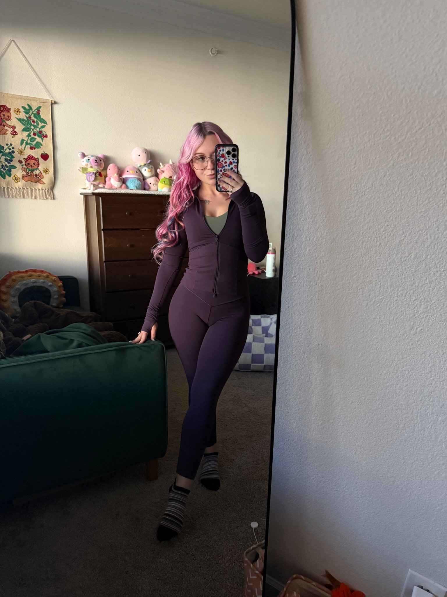 Activewear Berry and green trendy winter set 💜💚

#LTKSeasonal #LTKGiftGuide #LTKStyleTip