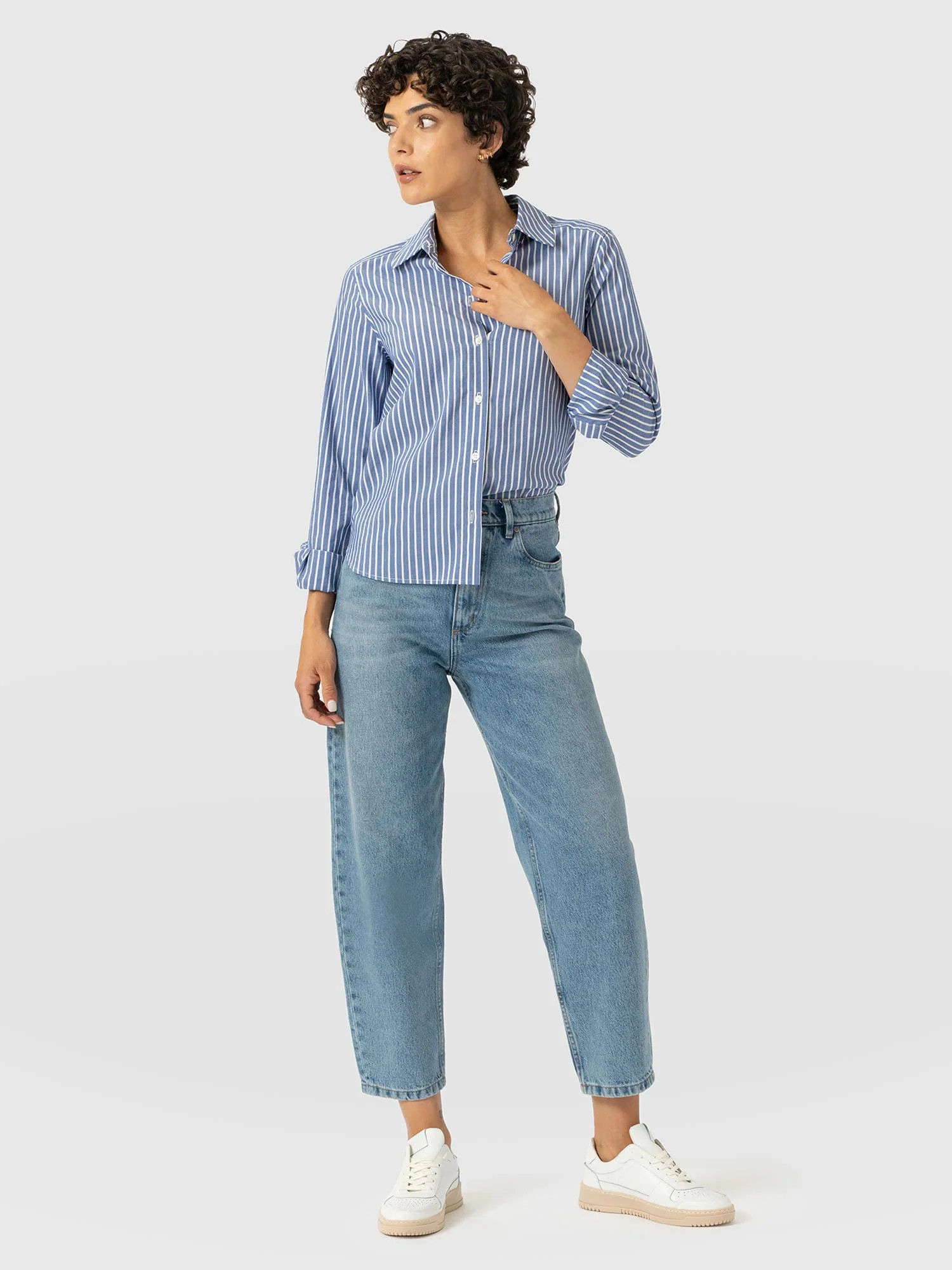 Barrel Leg Jean - Light Blue | Saint + Sofia UK