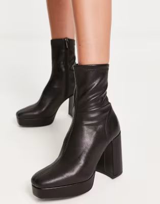 Stradivarius platform heeled boots in black | ASOS (Global)