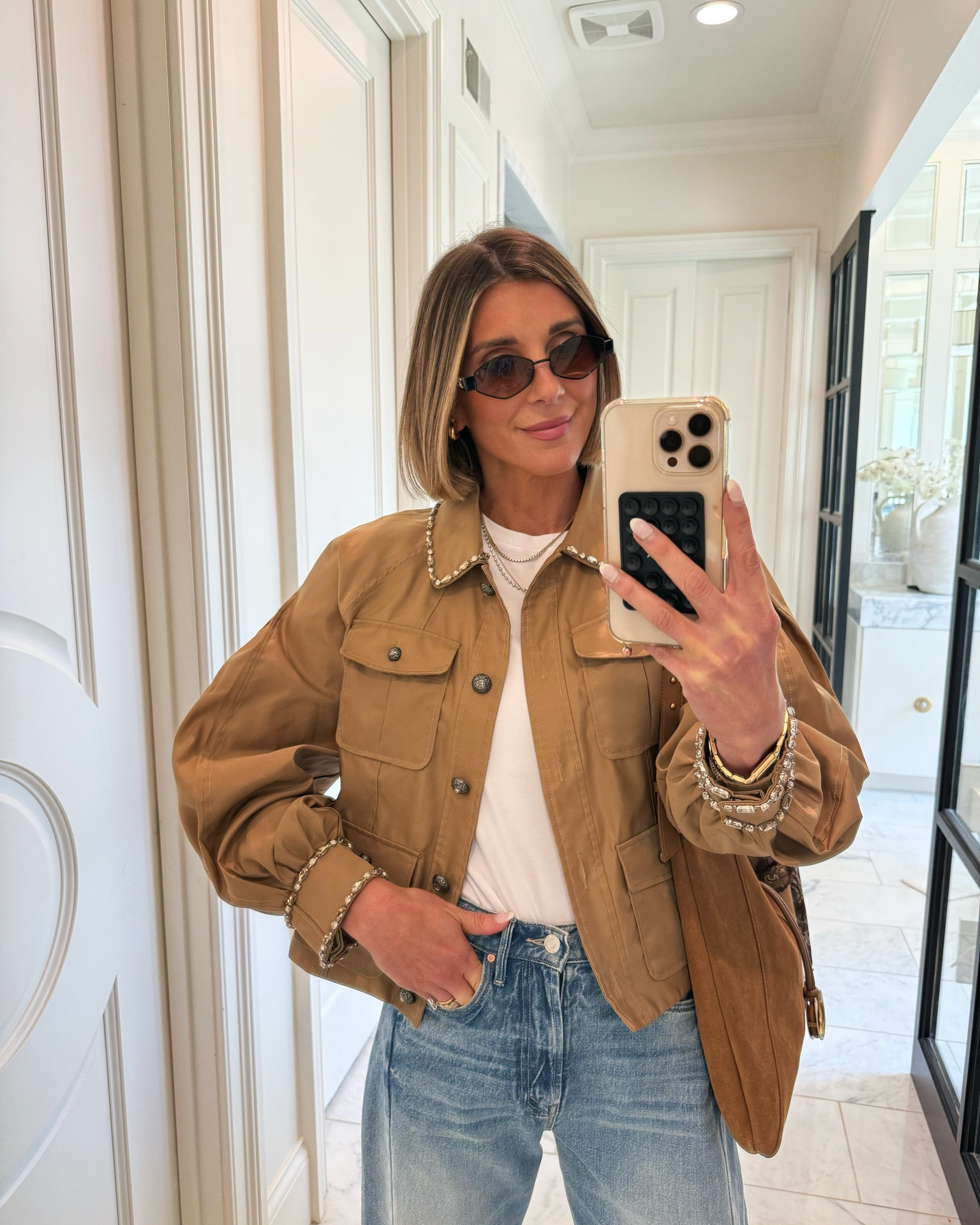 A closer look at the best sellers of the week! Grab these Mother Half Pipe jeans before they’re gone. @Anthropologie

#LTKsummer #LTKjeans