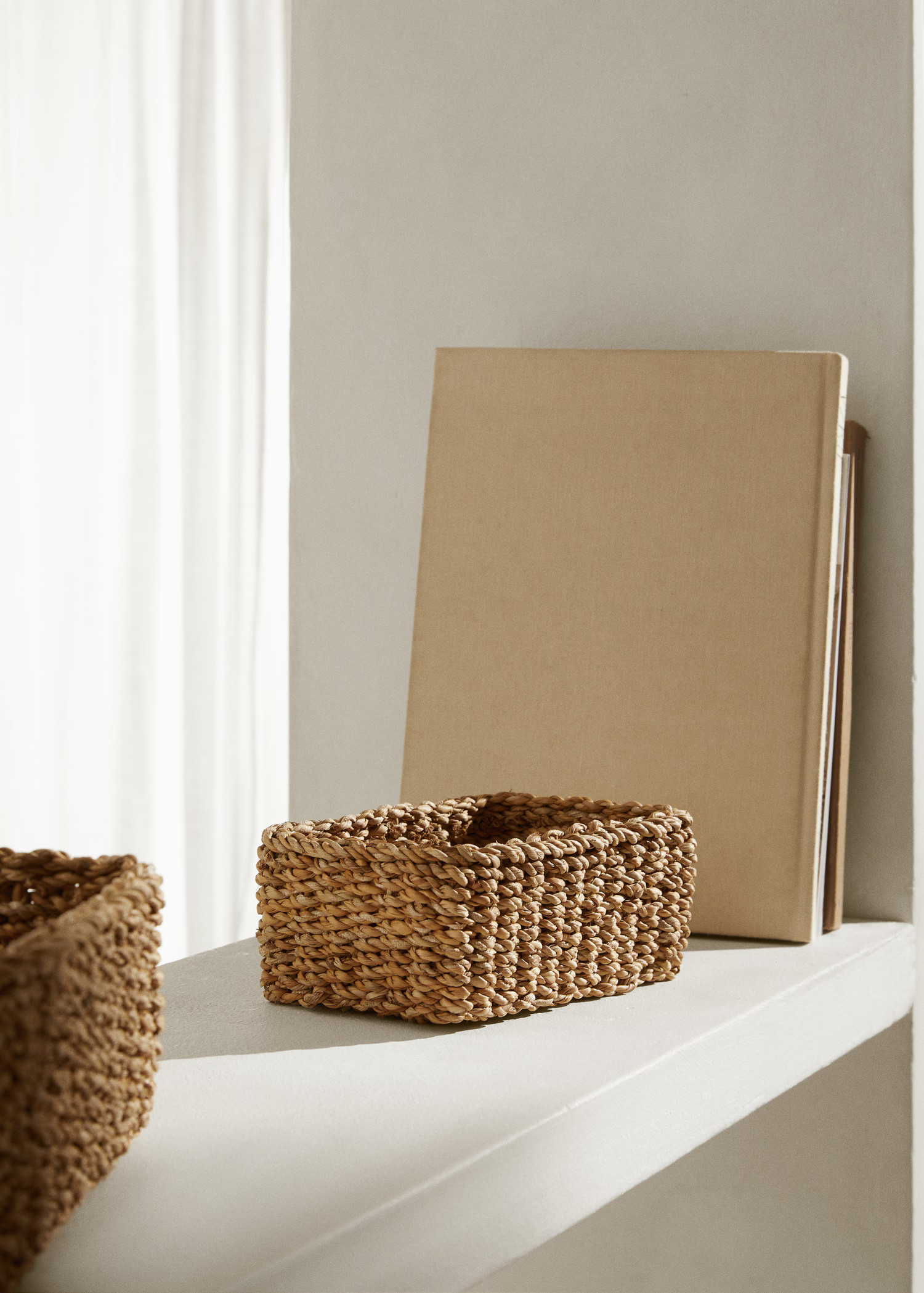 Natural fiber braided basket 22x14cm - Home | MANGO USA | Mango (US/MX/AU)