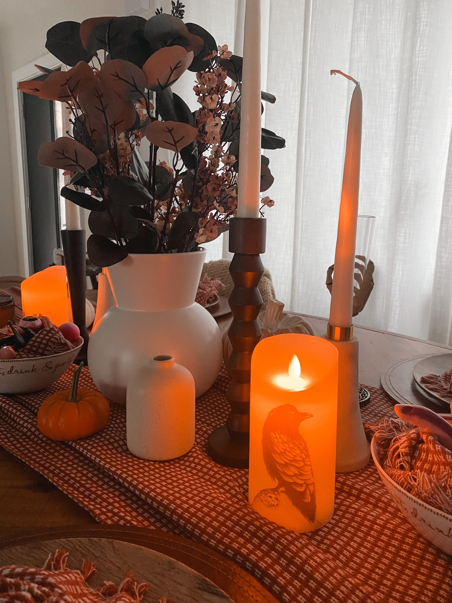 Hocus Pocus table vibes! 

#LTKhome #LTKHalloween #LTKSeasonal