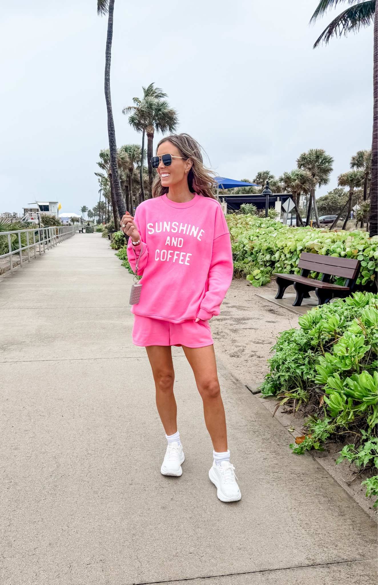 The best combo☀️☕️🩷

#LTKmorningroutine #LTKootd #LTKdayinmylife