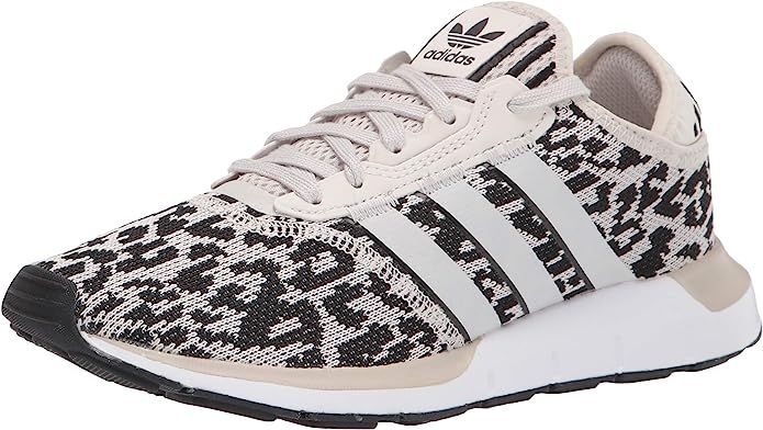 adidas Originals Men's Swift Run X Sneaker | Amazon (US)