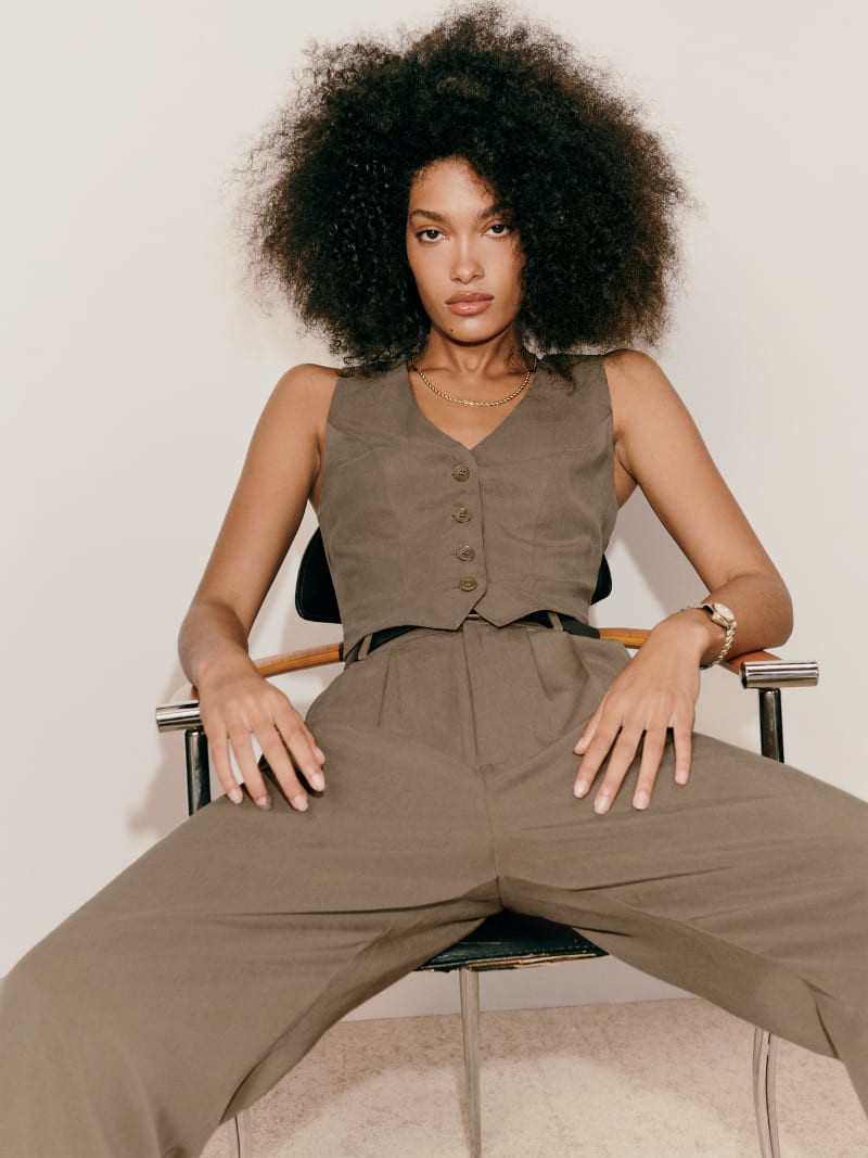 Devin Twill Vest | Reformation (Global)