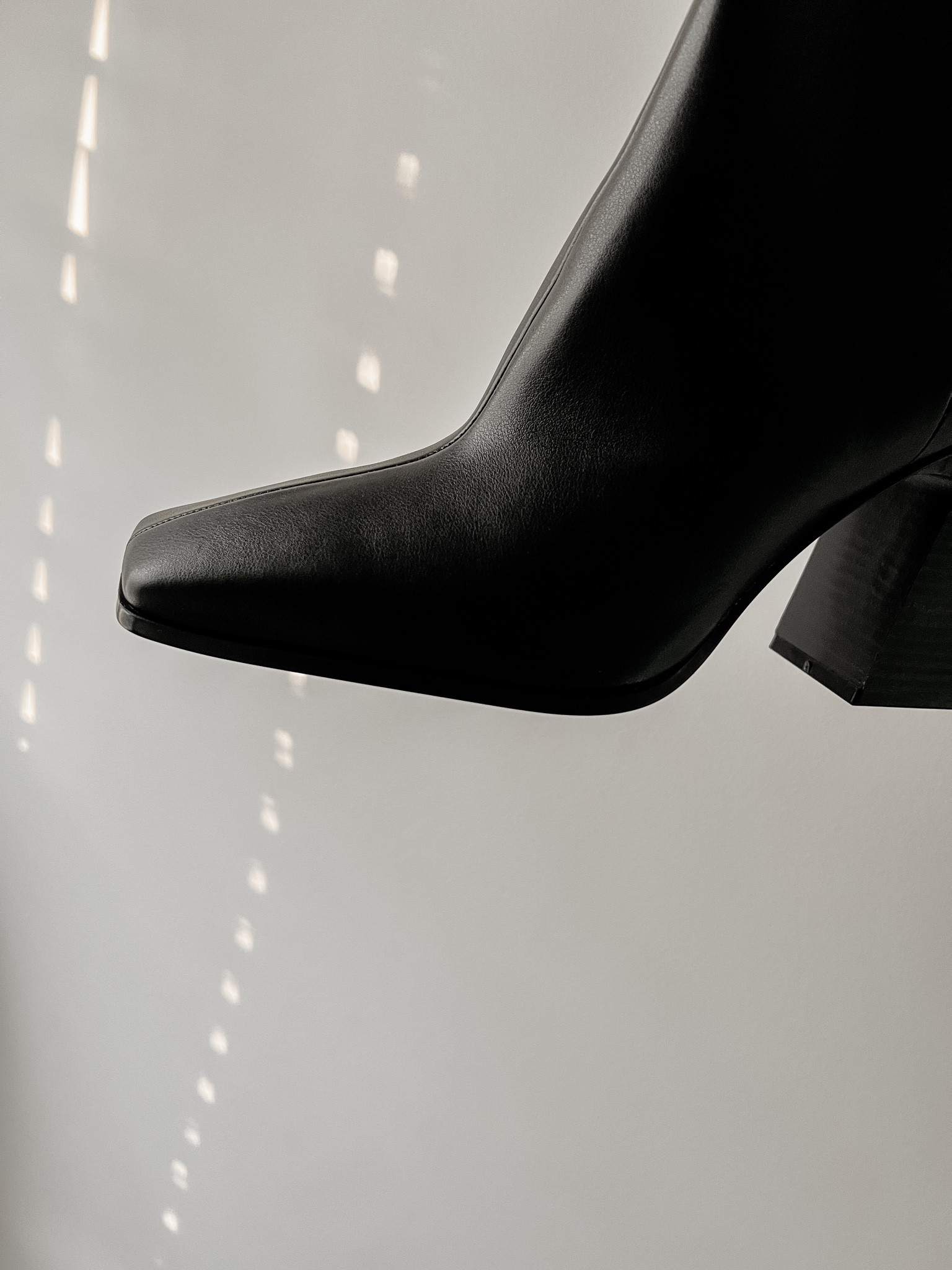 #LTKSeasonal #LTKshoecrush #LTKGiftGuide