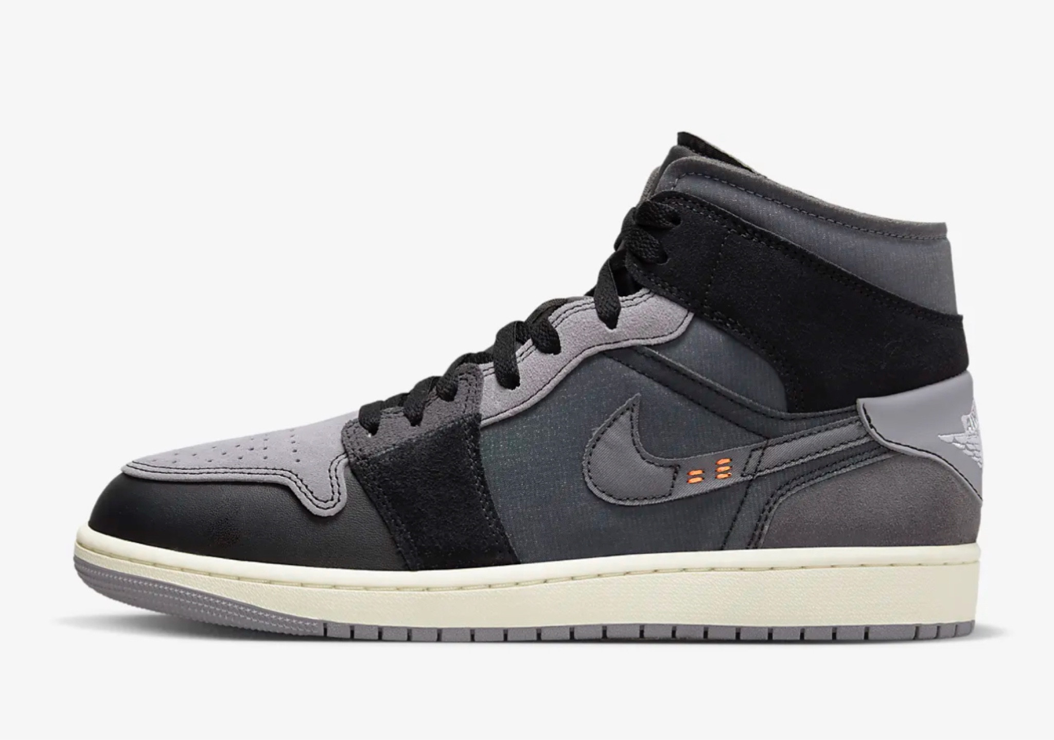 #mens #giftsforhim #christmas #shoes #sneakers #christmasgift #nike

#LTKHoliday #LTKGiftGuide #LTKshoecrush