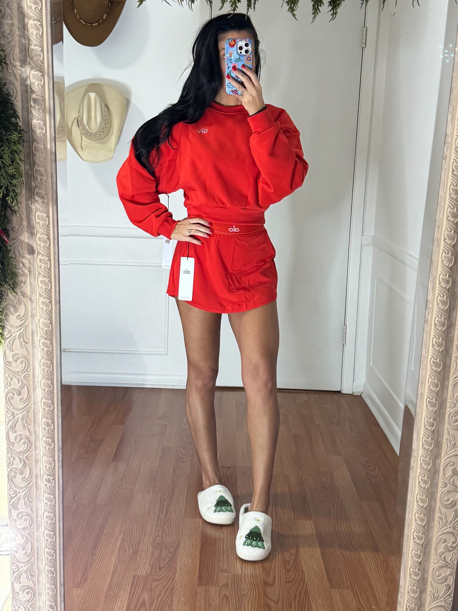 Crop top sz small
Match point skirt xs

#LTKHoliday #LTKGiftGuide #LTKActive