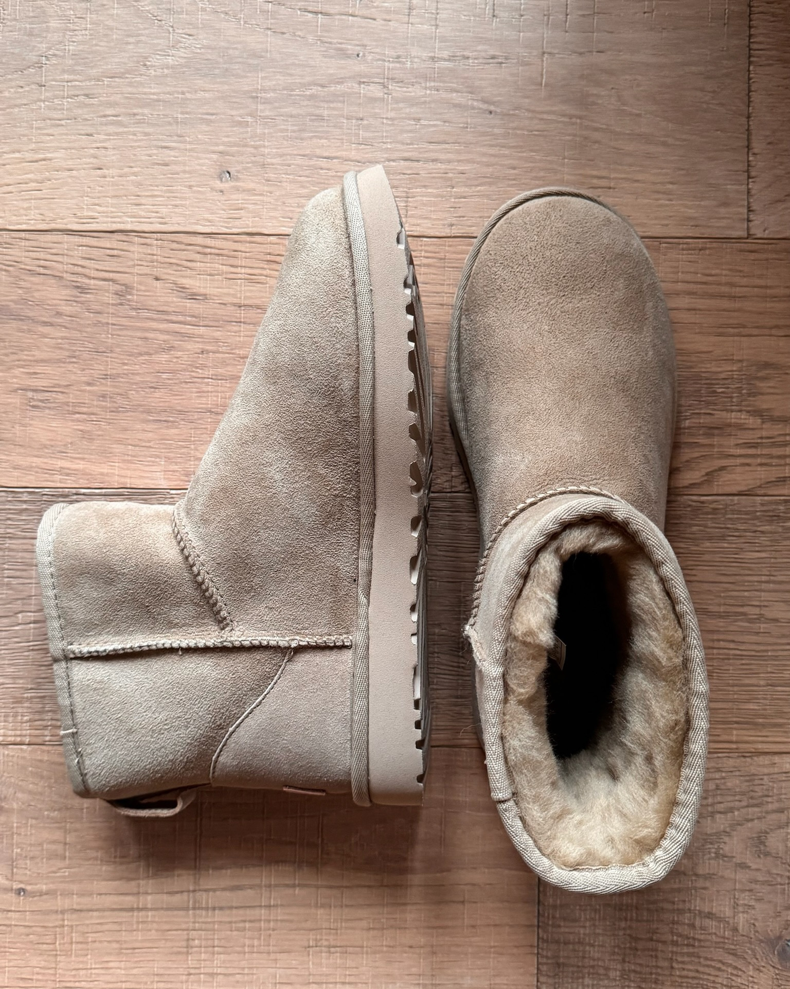 Fall boots 🍂

#uggs#uggboots

#LTKShoeCrush #LTKStyleTip #LTKSeasonal