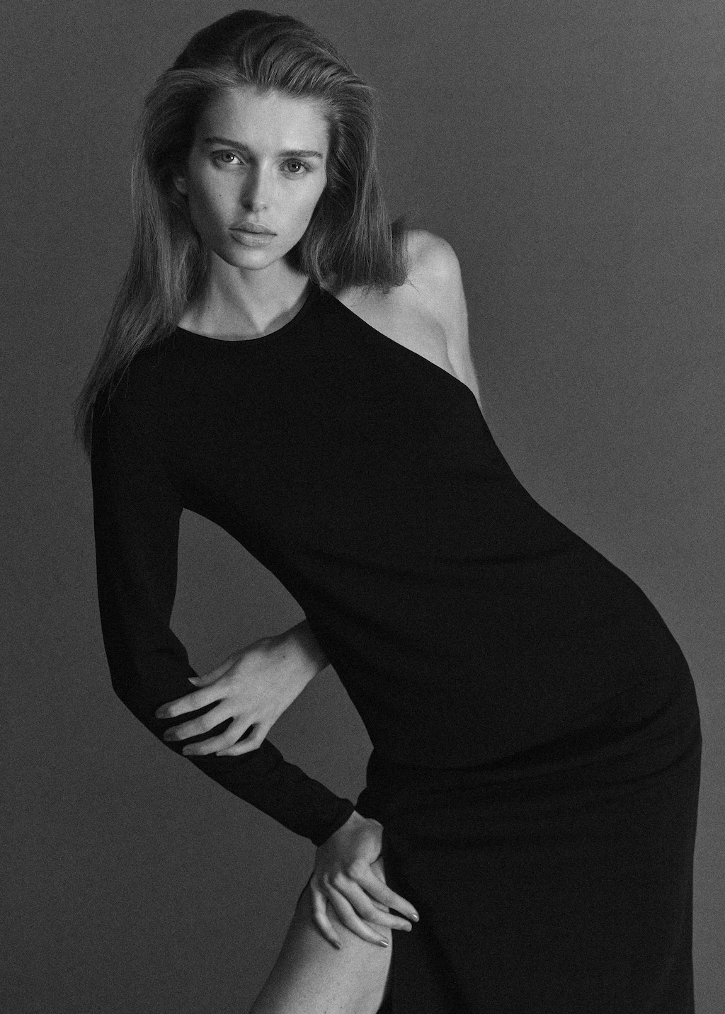 Asymmetrical open-back dress - Women | MANGO USA | Mango (US/MX/AU)