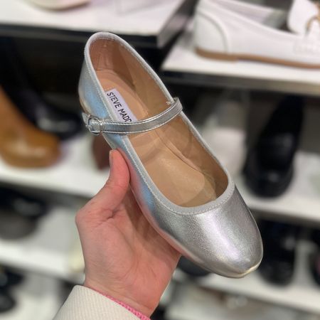 Silver ballet flats for spring! Don’t sleep on the ballerina flats trend - all the it fashion Girls will be wearing them this summer, plus they’re $20 off right now! 
.
,
,
Spring shoes - shoe trends - cute flats - Steve Madden shoes - Steve Madden new arrivals - spring fashion - spring style - silver ballet flats 

#LTKshoecrush #LTKsalealert #LTKunder100