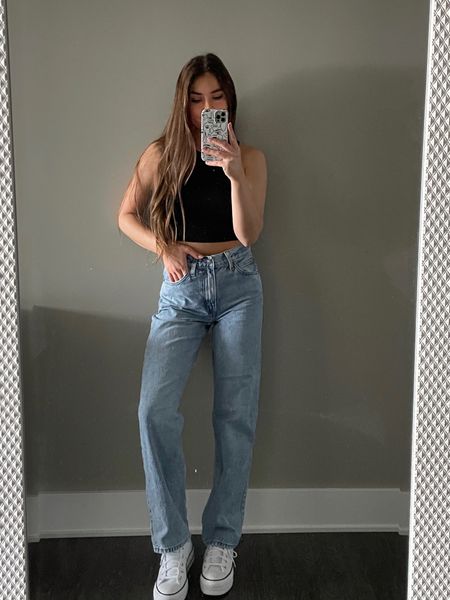 levi’s baggy dad jeans | wearing size 24

levi’s jeans, baggy jeans, summer jeans, spring jeans, denim for summer, trendy denim styles 