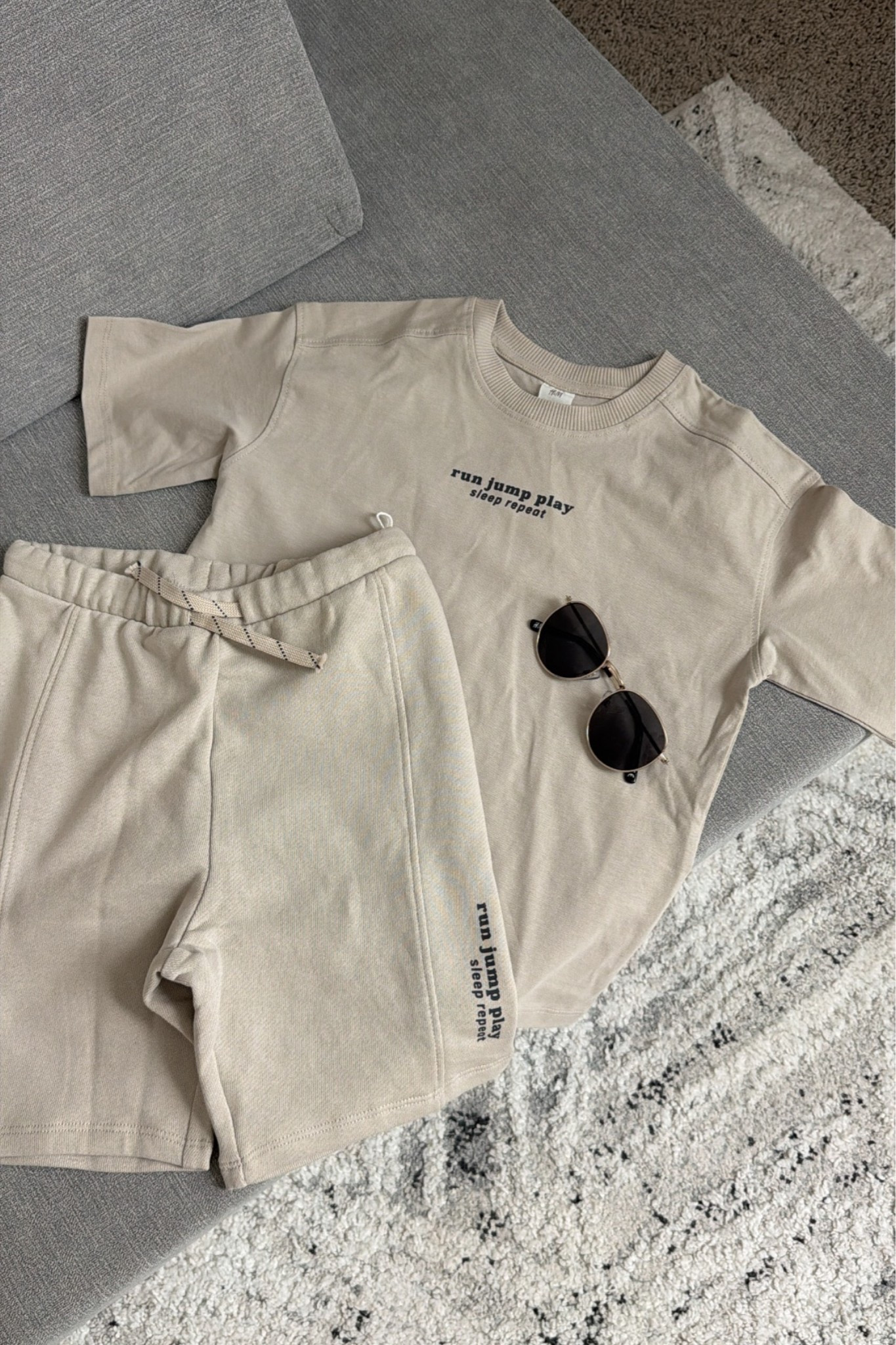 H&M KIDS Toddler boy set under $20 + sunnies 

#toddlerboystyle #toddlers #toddlersets #hmkids #hmfinds #hmstyle #toddlerboyoutfits #babyboy #toddlersunnies #toddlersummerstyle

#LTKSaleAlert #LTKBaby #LTKKids