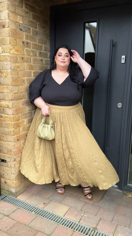 The most beautiful skirt 🫒 This is so lightweight, the colour is big this season but it’s such a timeless shade you’ll wear it forever. 

#LTKSeasonal #LTKeurope #LTKplussize