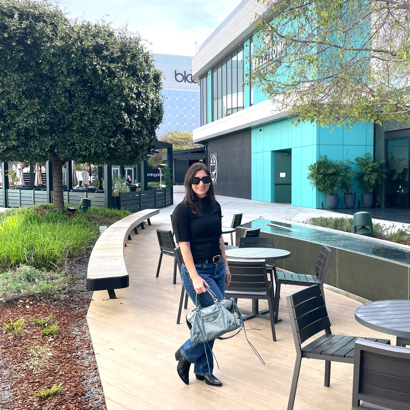 Love this asymmetrical black top with classic jeans for the spring season 🙌❤️

#LTKOver40 #LTKootd #LTKPetite