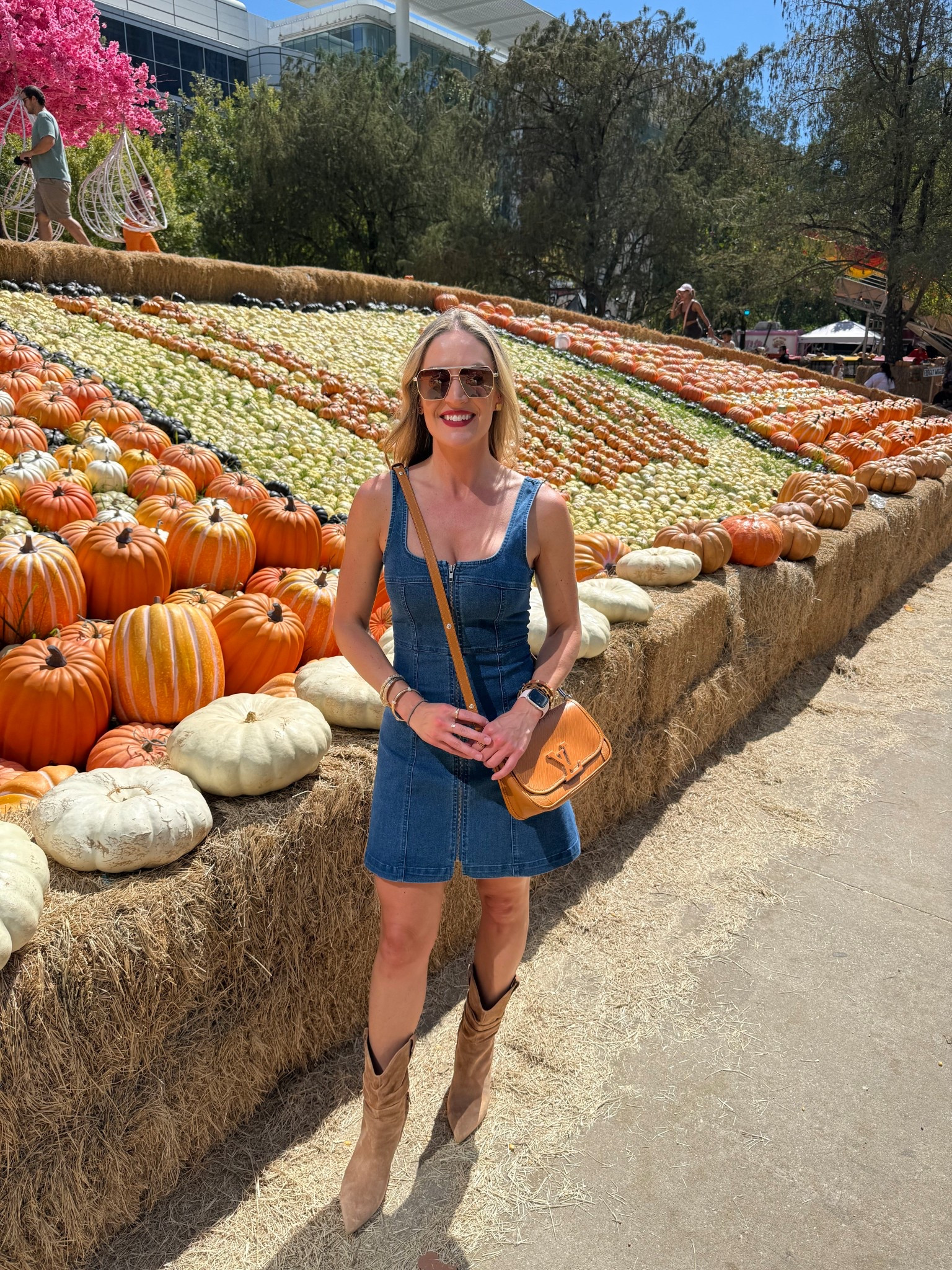 ✨ SALE ALERT ✨ 

Dresses are 40% off today using code DRESS40. The rest of the site is 30% off using code OCT30. 

#everypiecefits

Denim dress
Casual outfit
Causal dress
Brunch dress 
Brunch outfit 
Date night 
Dinner outfit 
Boots
Booties
Fall style
Fall outfit 

#LTKSaleAlert #LTKOver40 #LTKSeasonal