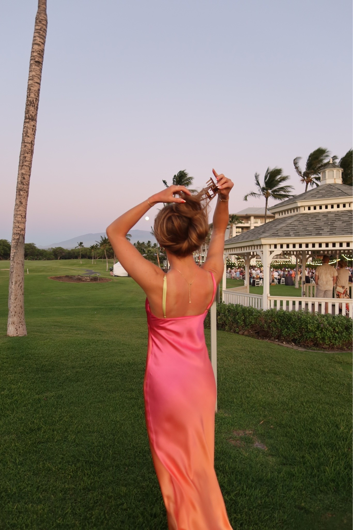 The perfect vacation sunset maxi dress🌅

#LTKootd #LTKSeasonal #LTKgrwm