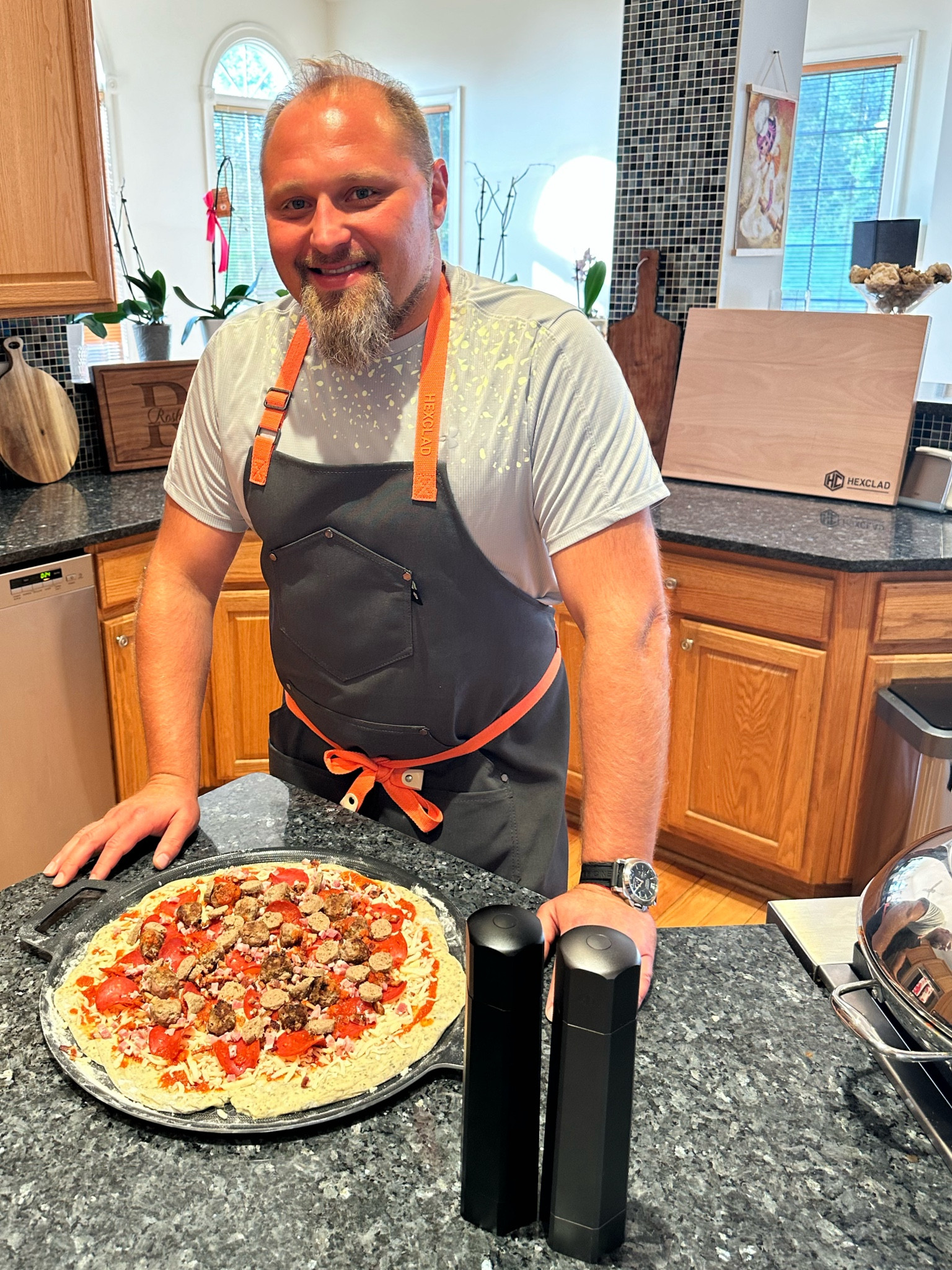 Welcome to our Hexlad family! We're thrilled to add three exciting new additions that will elevate Vito’s Kitchen cooking even further. First up is our hybrid pizza steel, expertly designed to deliver perfectly crispy crusts every time, making your homemade pizzas a true delight. Next, is Hexmill salt and pepper grinders combine style and functionality, allowing you to season your dishes with precision and ease. Finally, our beautiful beechwood cutting board not only adds a touch of elegance to your kitchen but also provides a sturdy surface for all your chopping needs.
Follow and watch videos over the next week to see all in use!

#hexclad
#sponsored 

#LTKHome #LTKFamily