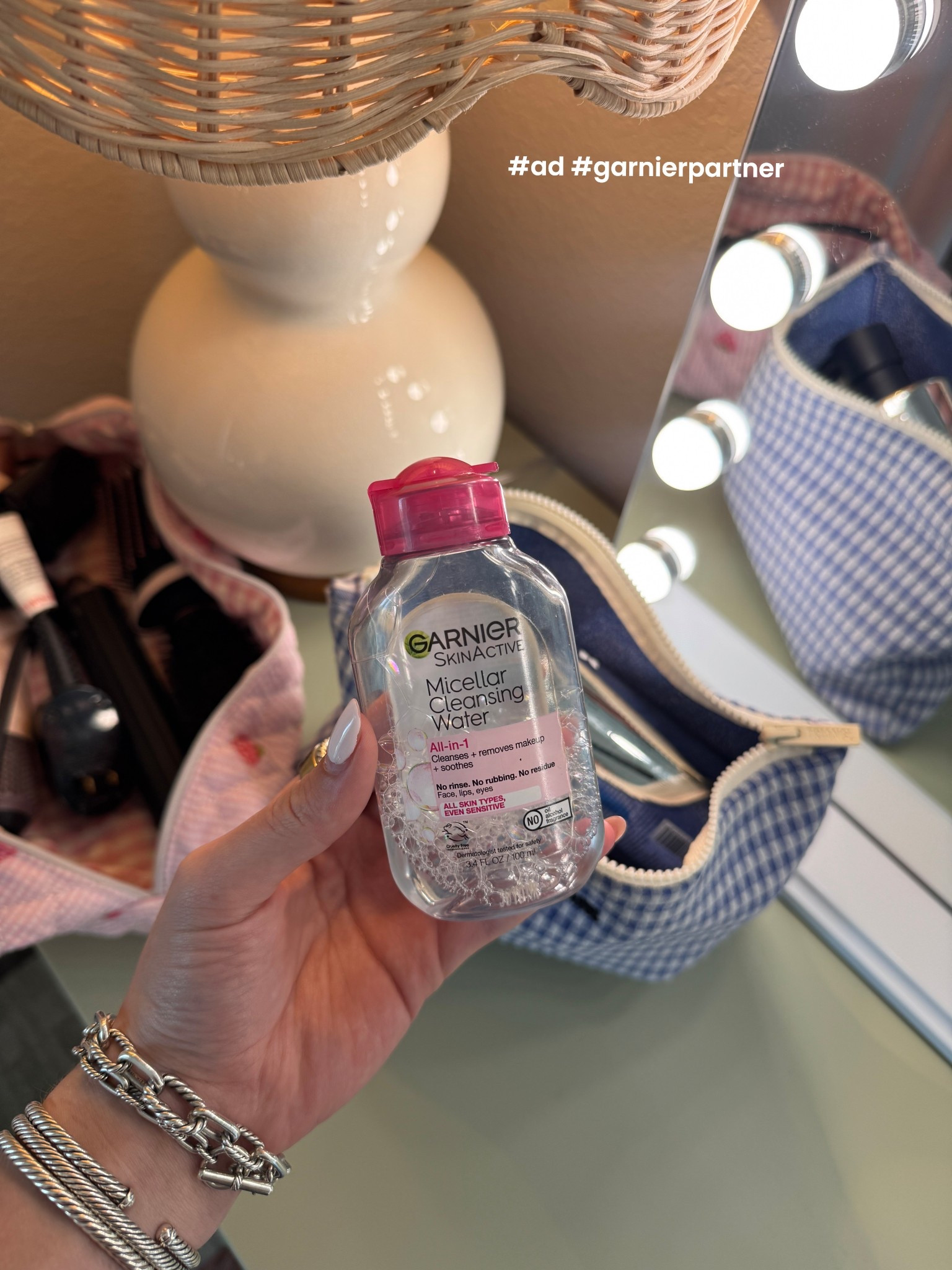 #ad #garnierpartner my favorite makeup remover!!!🩷 @Garnierusa @Target 
#targetpartner #bestmakeupremover 