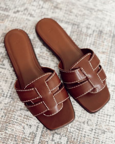 H&M Sandals for Women 🤍

#h&m #h&mnewarrivals #new #newshoes #newsandals #sandals #womenssandal #slides #dupe #lookforless #dupealert #designerlookforless #brownsandals #forher #new 

#LTKSeasonal #LTKfindsunder50 #LTKshoecrush