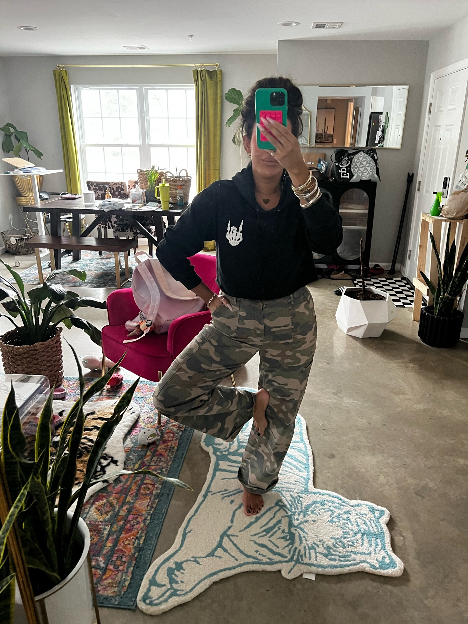 Viral cargo pants | size down one
Melinda Maria Jewelry | use code MARIAHR to save $$$

#LTKFindsUnder50