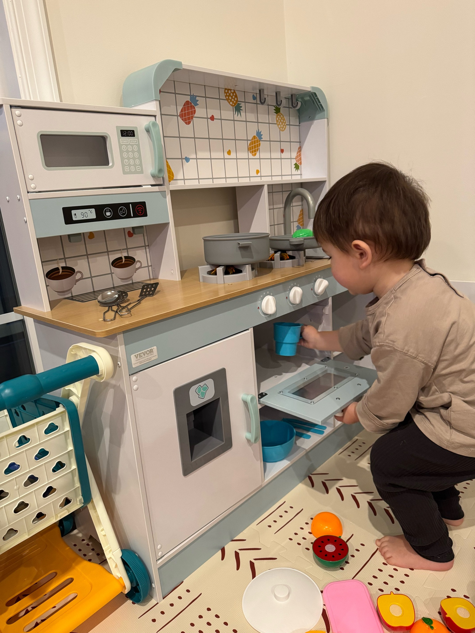 Toddler play kitchen! Such great quality and easy to put together!
Comes with a pot/pan, some fruits and other small accessories 

Kids
Toys
Baby
Gifts


#LTKBaby #LTKKids #LTKFamily