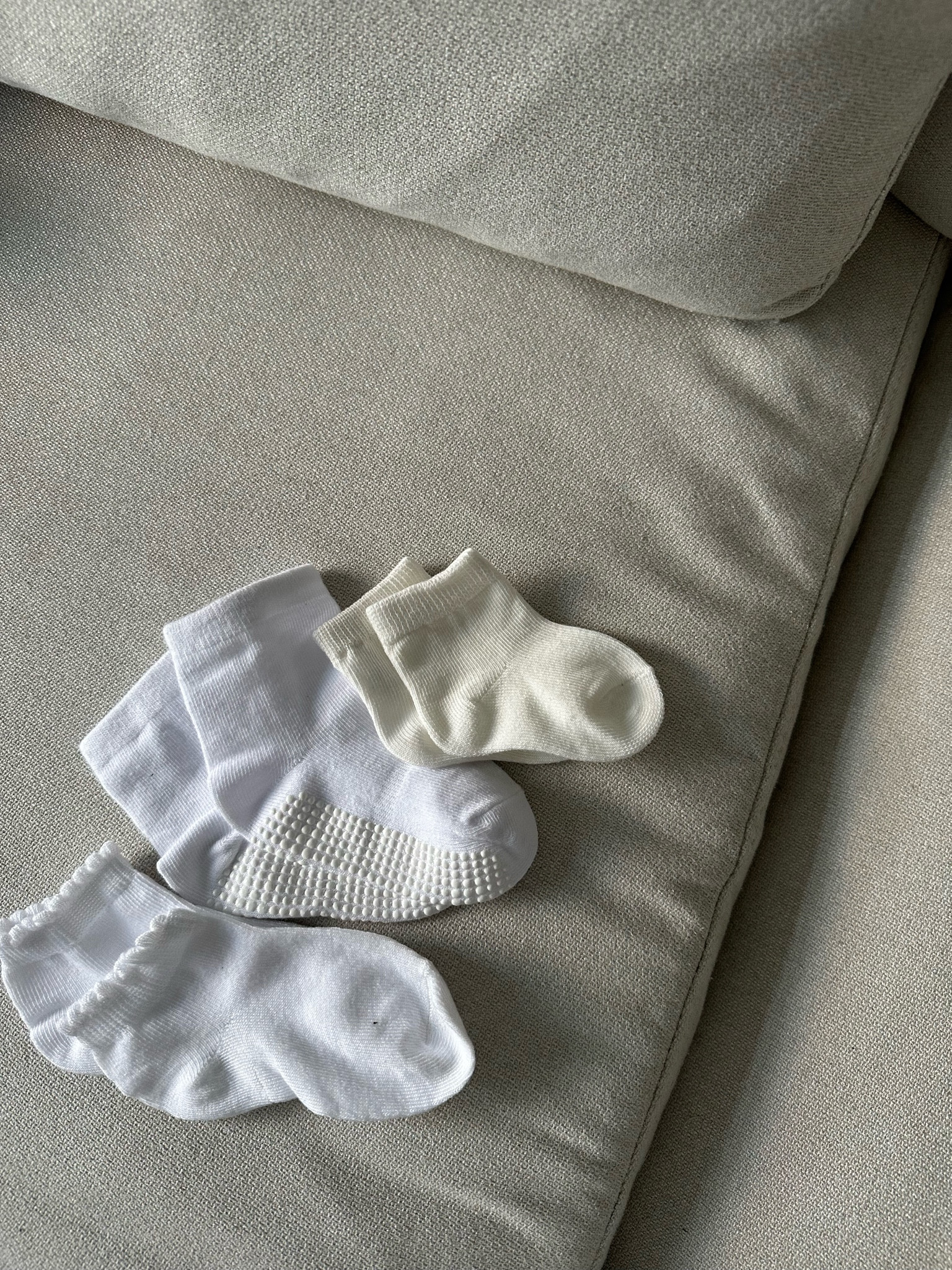 if you hate buying socks like me these are the cheapest but quality socks for kids / babies!!

grips for T, ruffles for H & small cream ones for E 🫶🏼 i sized down for every pair of socks, i think my kiddos feet run small!

#LTKkids #LTKbaby #LTKfamily