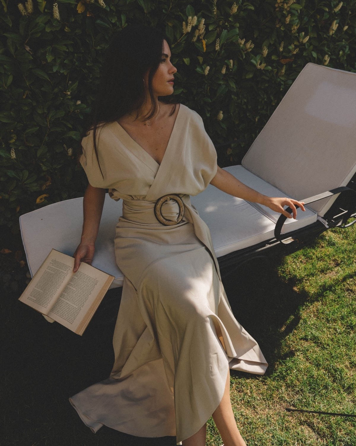 A soft neutral moment that works for everything—brunch, summer weddings, or just an easy, elevated day out. This linen wrap dress with the statement belt feels effortless but still polished, and it’s one of those pieces you can rewear all season with simple sandals or a low heel.
I’ve been leaning into timeless neutral dresses lately—think breathable fabrics, flattering wrap silhouettes, and pieces that move easily from casual brunch outfits to wedding guest looks. This one fits right into that rotation.
Linked similar neutral summer dresses, linen wrap dresses, and chic brunch outfit staples in my LTK.
#summerdress #linenwrapdress #brunchoutfit #weddingguestdress #neutralstyle #effortlesschic #timelessstyle #summerstyle2026 #ltkstyle #capsulewardrobe #minimalstyle #elevatedbasics

#LTKgrwm #LTKootd #LTKdayinmylife